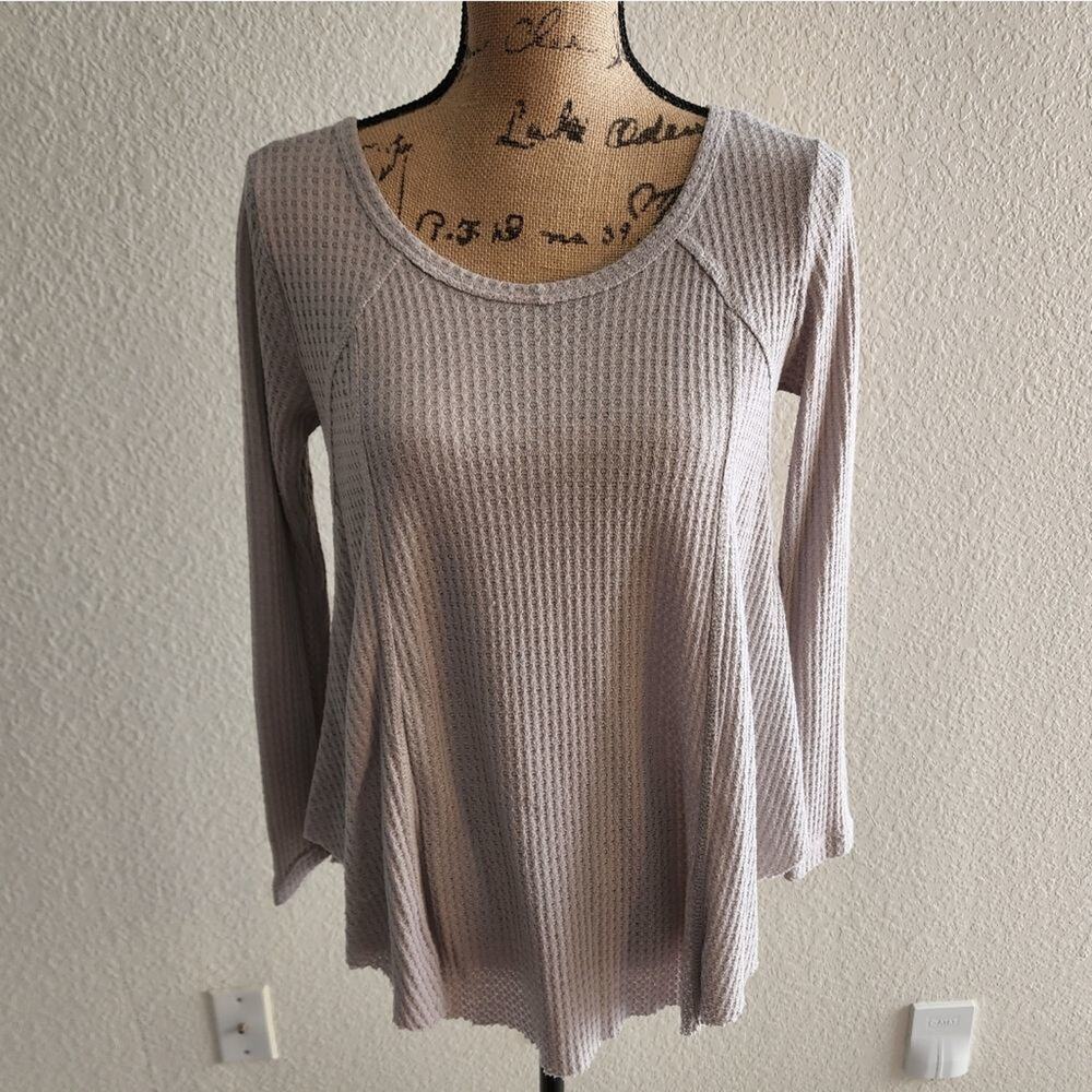Thermal flowy shirt‎ size medium